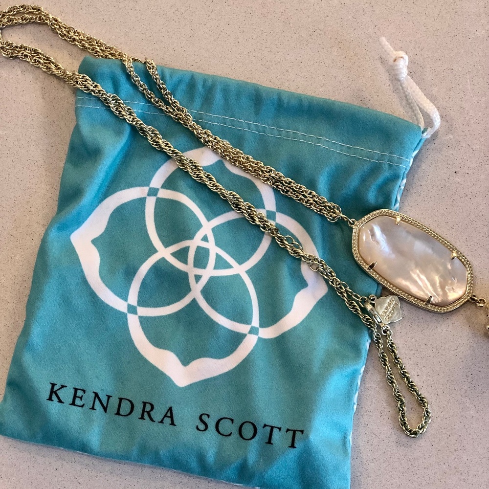 Kendra Scott Necklace